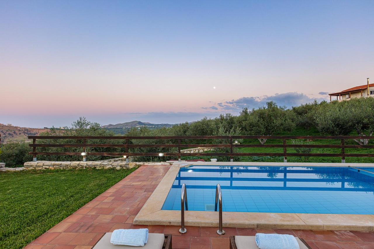 Dimokritos Villas, A Homestay Experience, By Thinkvilla Angeliana  Экстерьер фото